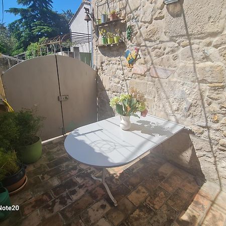 Maison De Charme Villeneuve Les Avignon מראה חיצוני תמונה